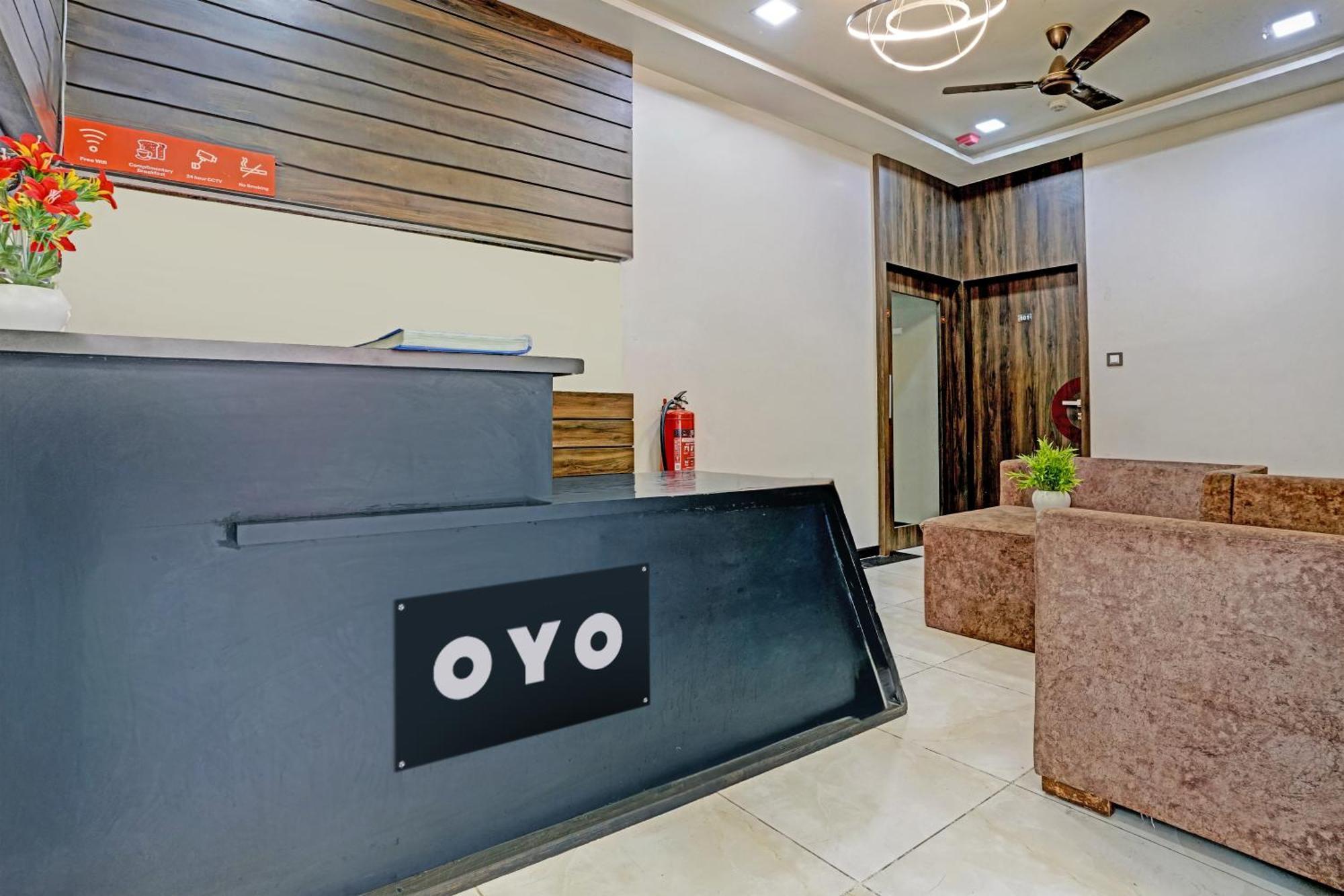 Hotel O Blue Inn Residence Near R City Mall Bombaj Zewnętrze zdjęcie