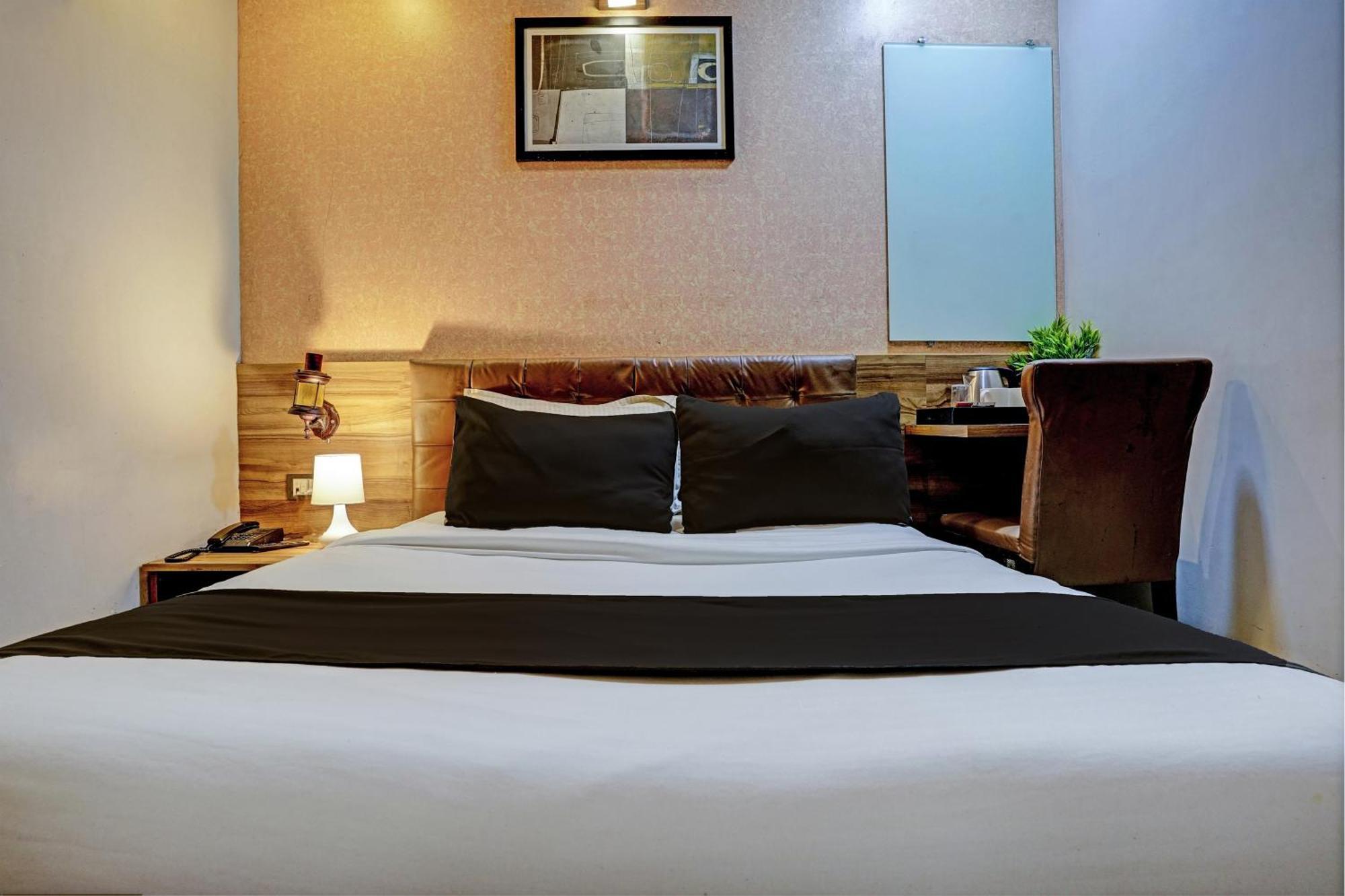 Hotel O Blue Inn Residence Near R City Mall Bombaj Zewnętrze zdjęcie
